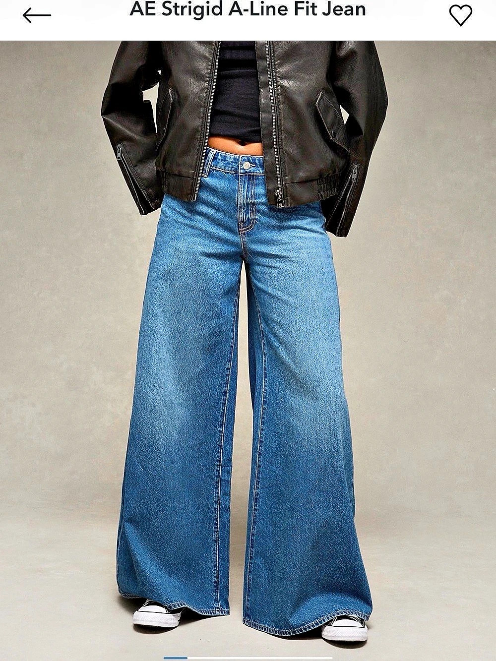 AE Strigid A-Line Fit Jean Wide Leg Jeans in Blue Like New